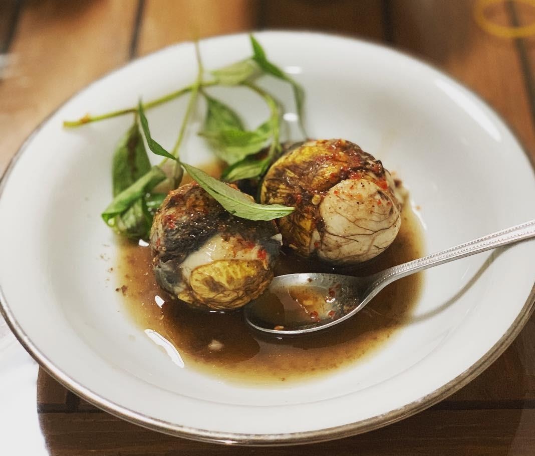 thang 7 am kieng an gi anh 7