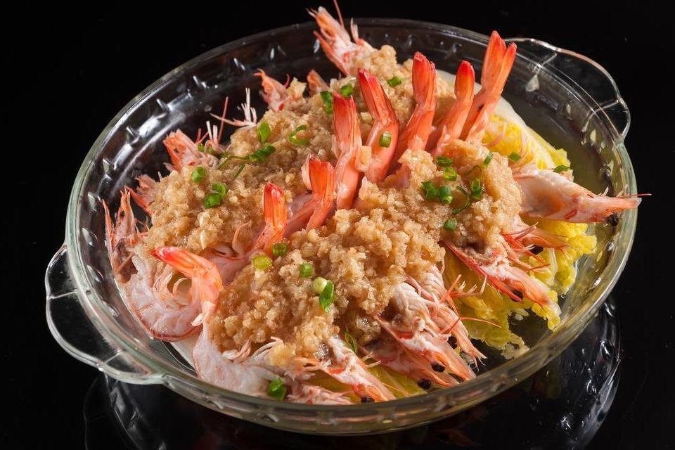 O nha 2/9, thuc hanh mon tom hap chua cay ngui la me hinh anh