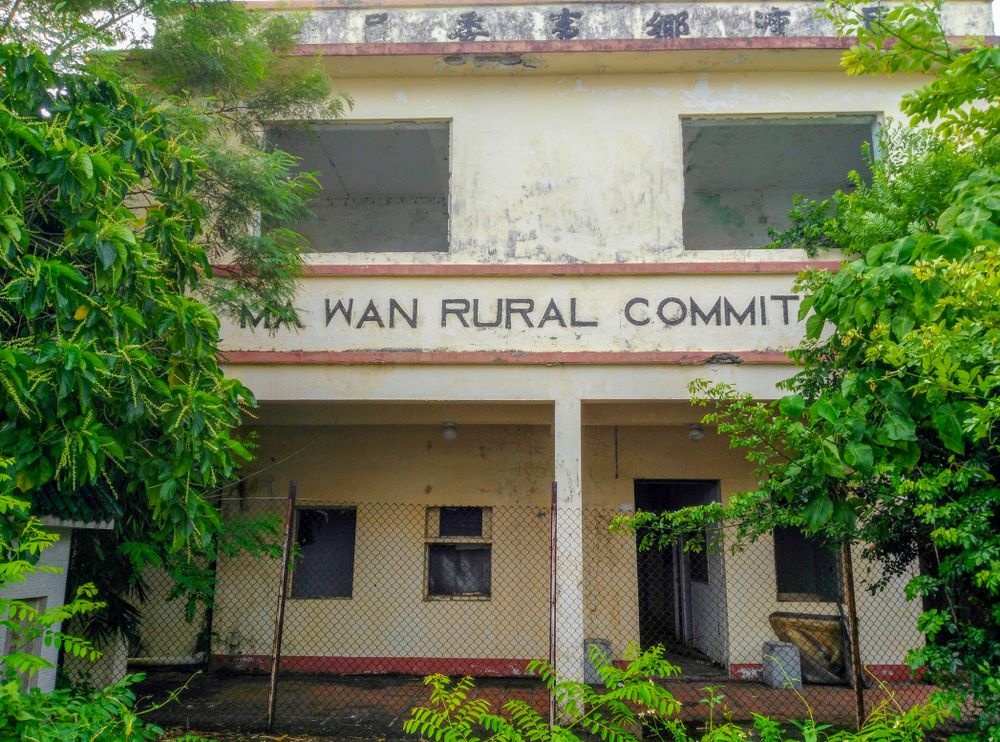 Thi tran ma khong bong nguoi, thach thuc ke lieu linh hinh anh