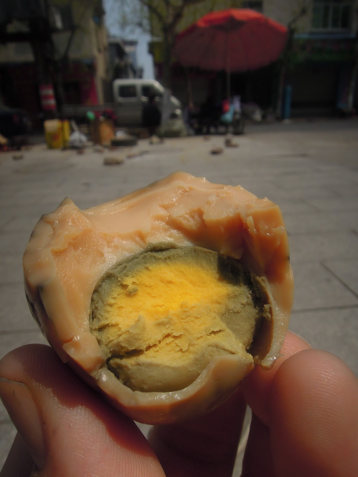 trung nuoc tieu anh 1