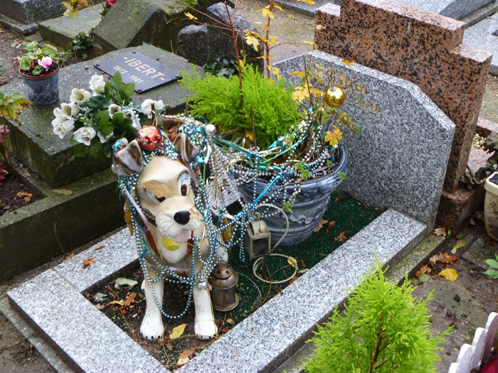 nghia trang cho meo anh 2