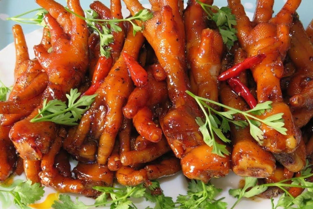 Che bien chan ga Adidas chuan Philippines hinh anh