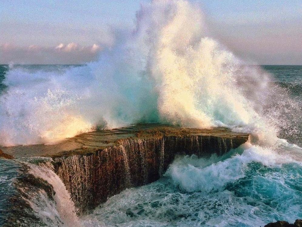 Giot nuoc mat quy nguy hiem chet nguoi o Indonesia hinh anh