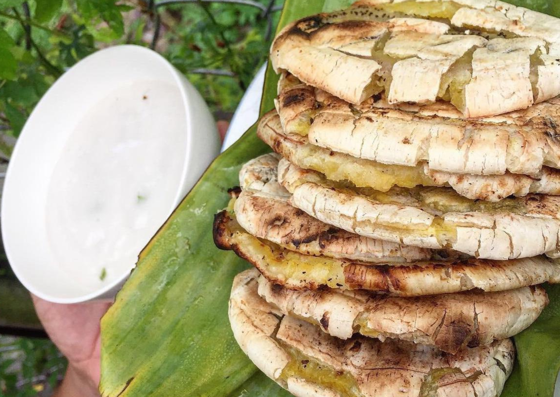 Mon chuoi dap ngon kho cuong chi co o xu dua hinh anh