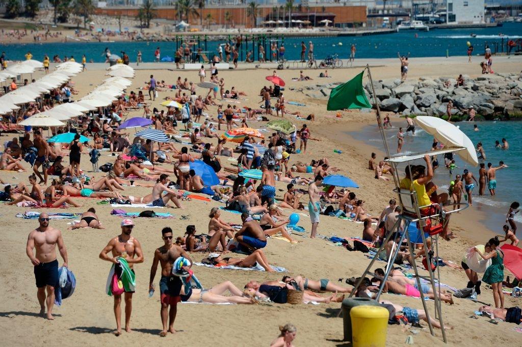 barcelona ghet khach du lich anh 19