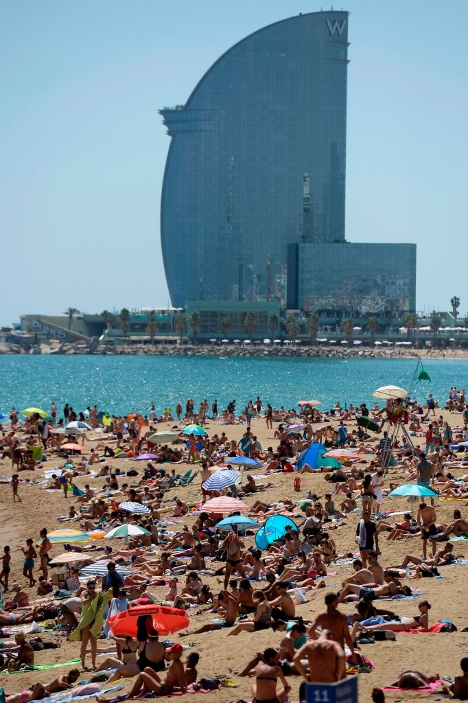 barcelona ghet khach du lich anh 15