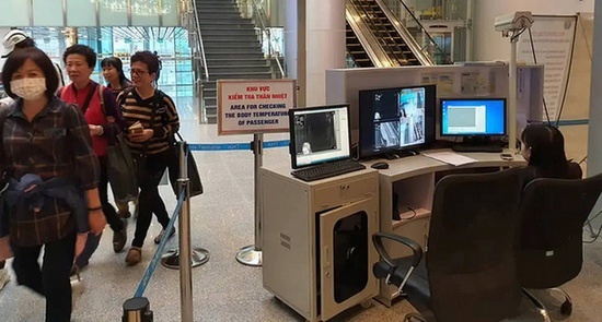 khach trung quoc o da nang anh 2