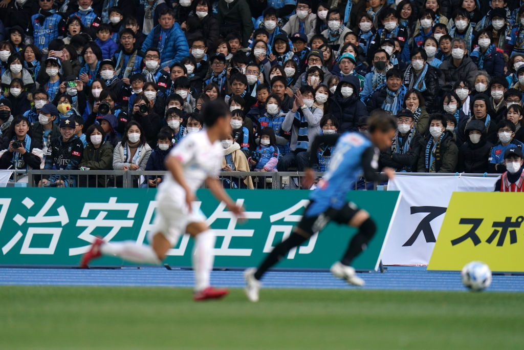 virus corona lay lan anh 11