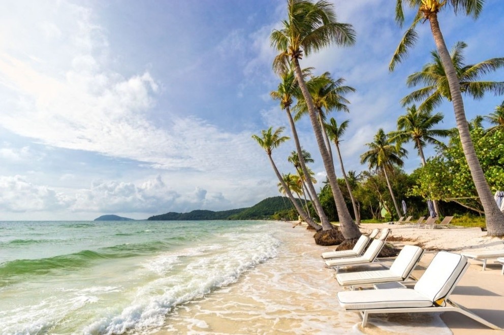 Gia ve may bay di Phu Quoc cao trong dip Tet Duong lich hinh anh