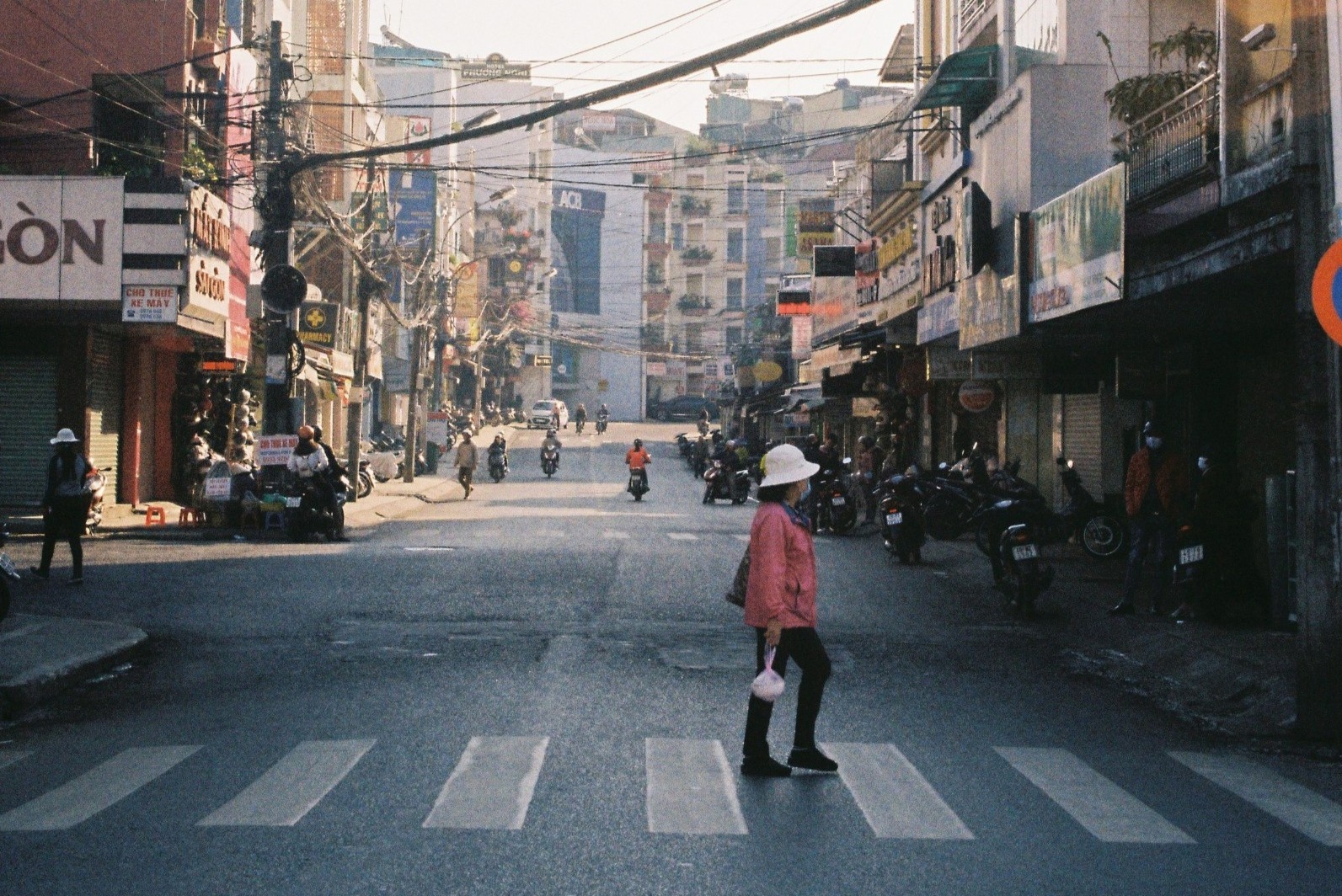 Nganh Du lich thiet hai hang nghin ty dong vi benh dich hinh anh