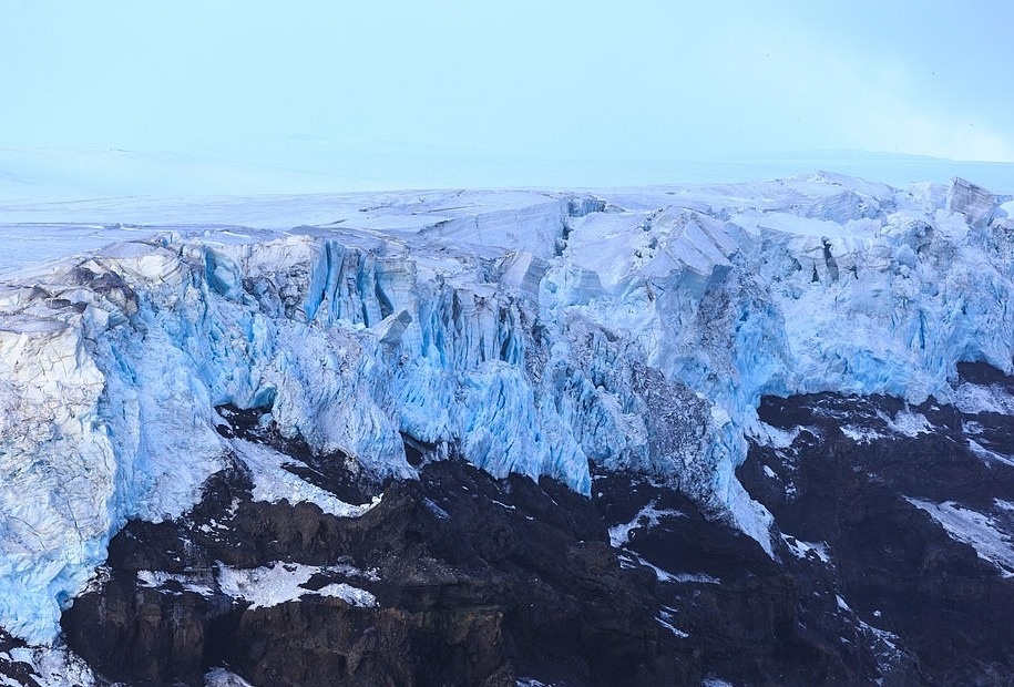 hon dao xa nhat the gioi anh 3