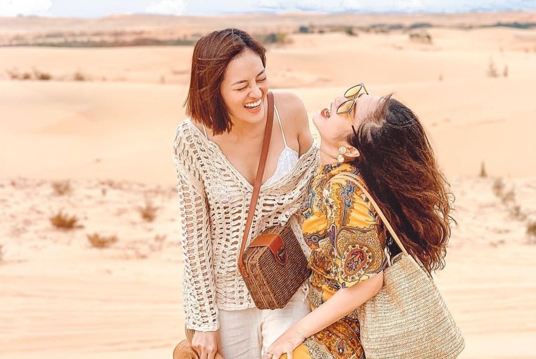 Doi cat trang noi tieng, duoc vi nhu tieu sa mac o Binh Thuan hinh anh