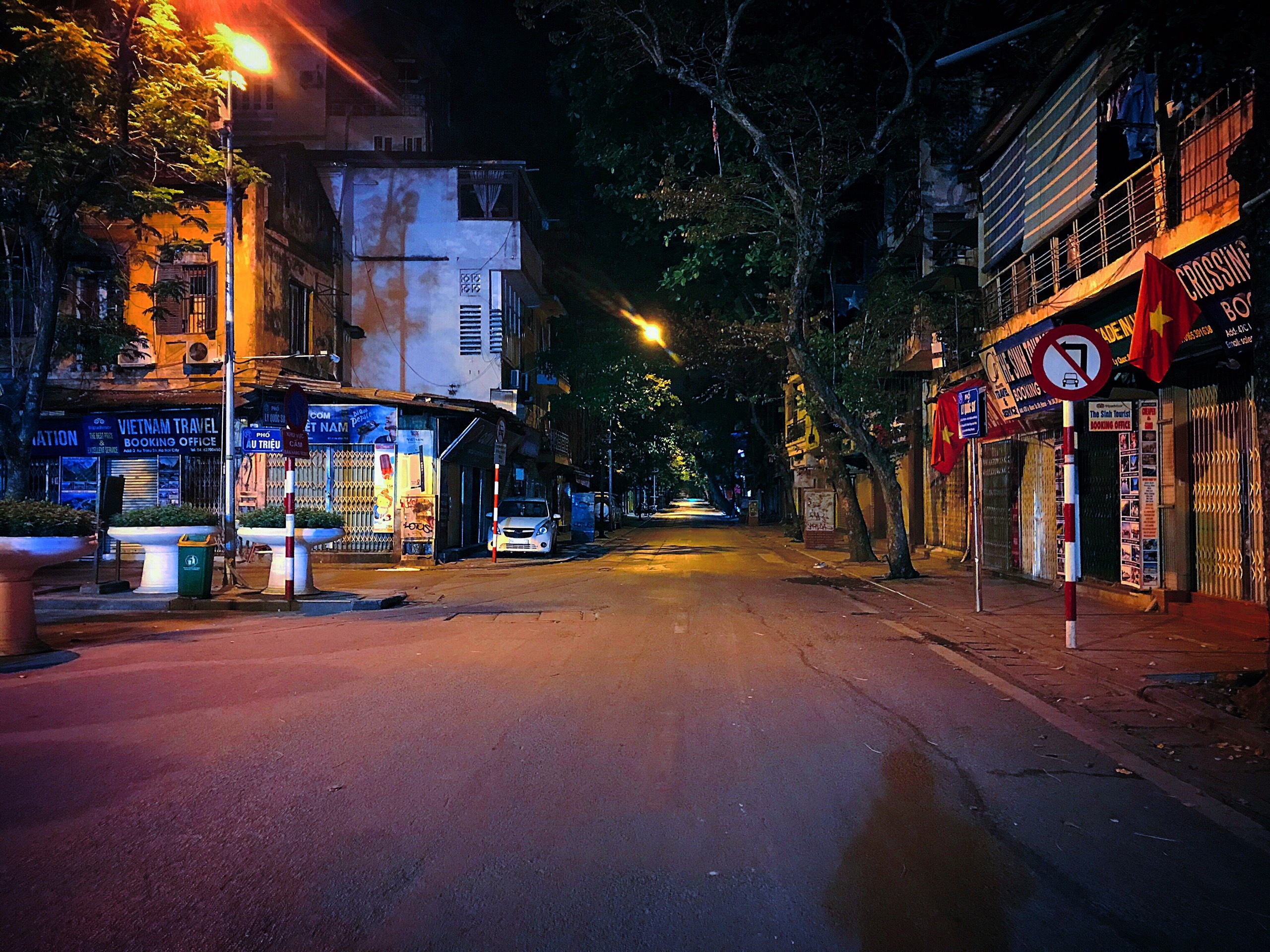 ha noi ve dem anh 17