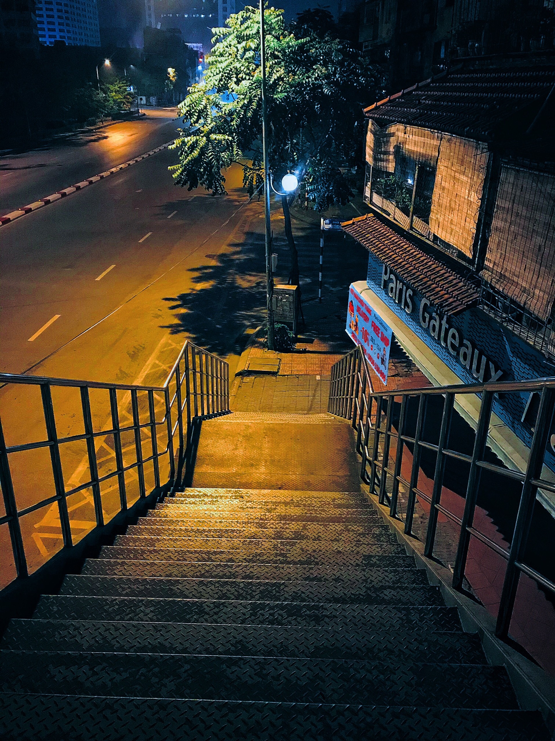 ha noi ve dem anh 15