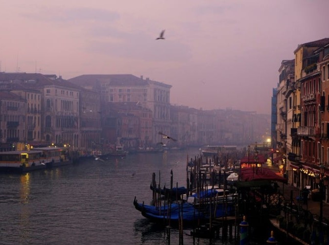 cách ly xã hội ảnh 9 cach ly xa hoi anh 9