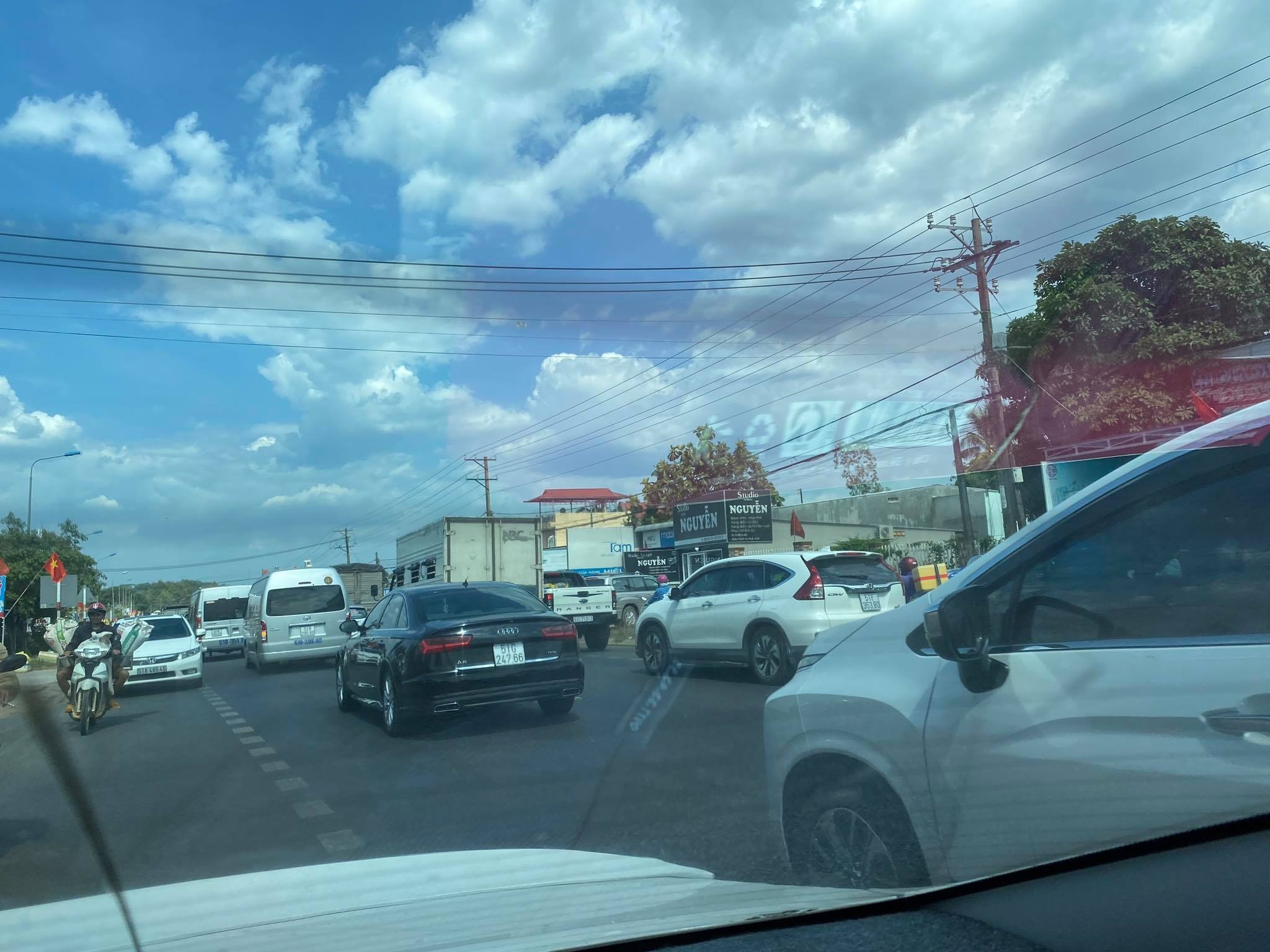 tac duong deo bao loc anh 2