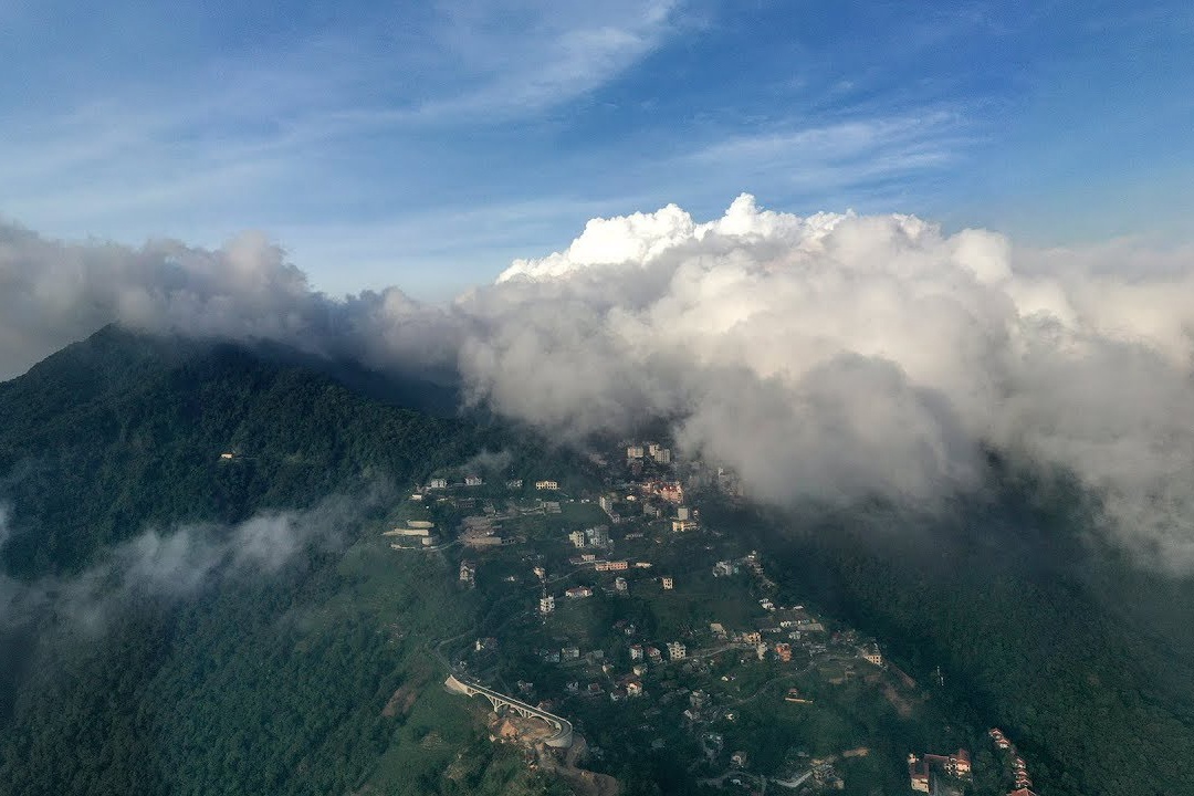 Tam Dao yen binh duoi bien suong huyen ao hinh anh
