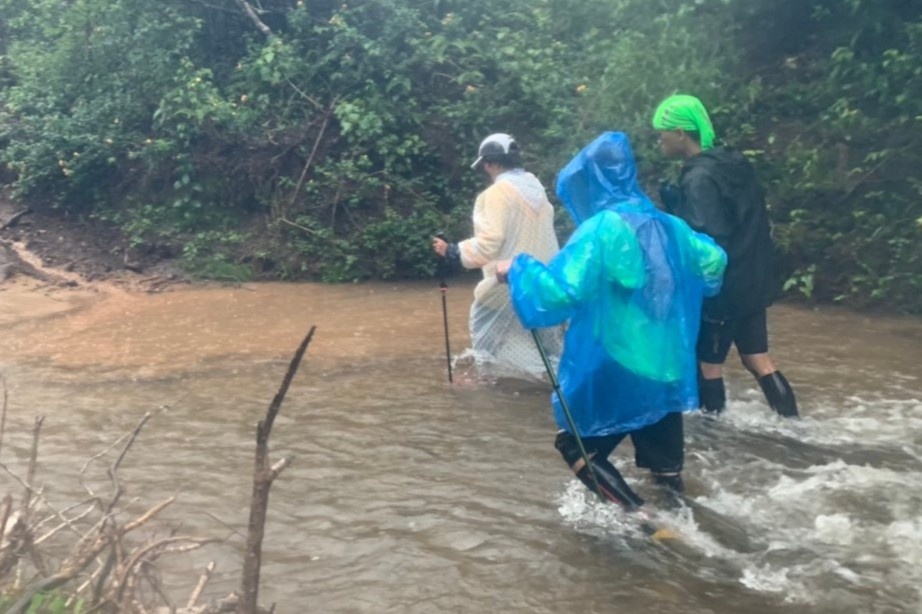 'Can nhin tai nan khi chay marathon o Da Lat tu 2 phia' hinh anh