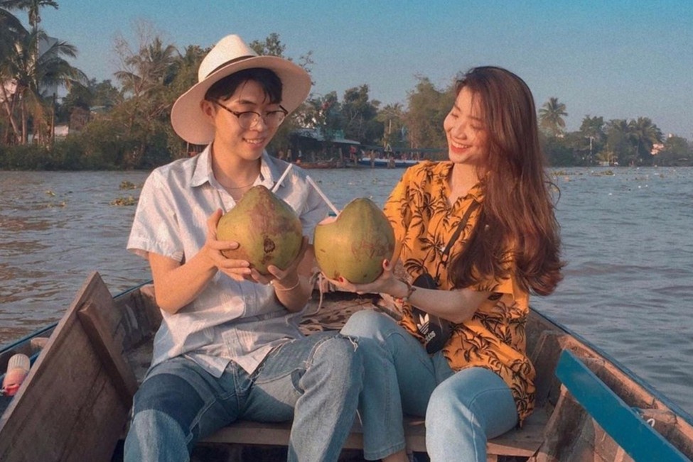 An sang, ngam khu cho tren song noi tieng bac nhat Viet Nam hinh anh