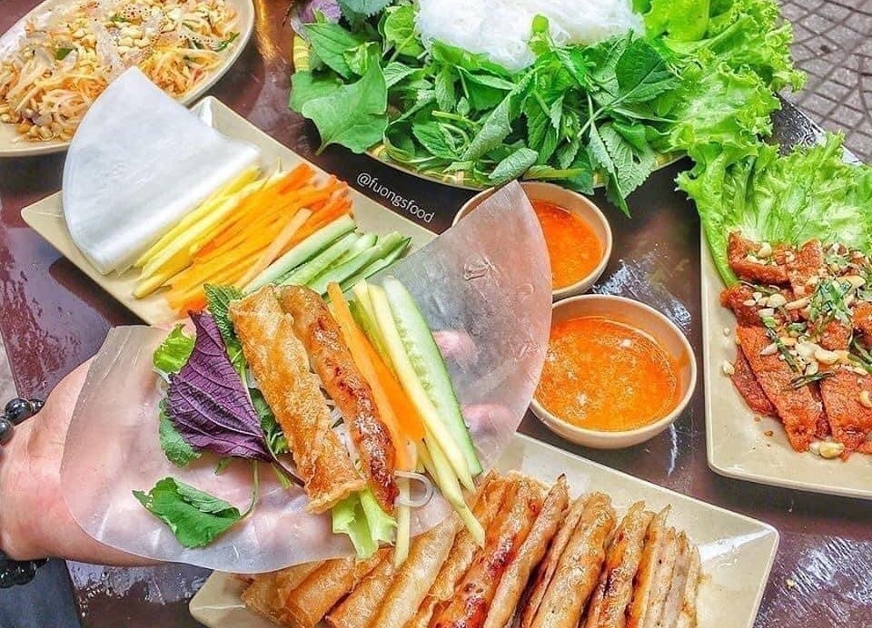 Loat mon cuon nhe bung cho ngay mat troi hinh anh