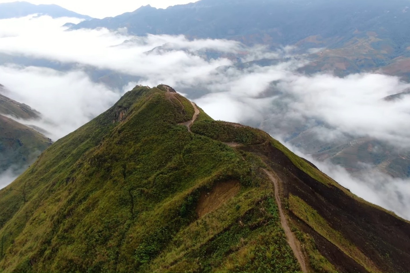 Song lung khung long san may noi tieng bac nhat Viet Nam hinh anh