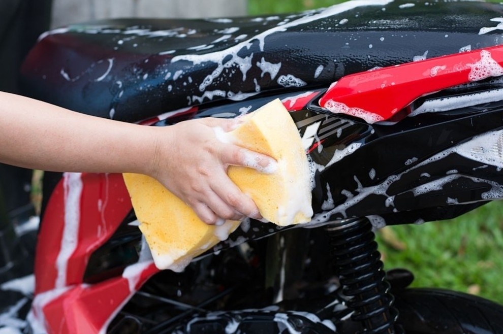 'Toi chi biet loi xe ra chui vi khong co khach Tay' hinh anh