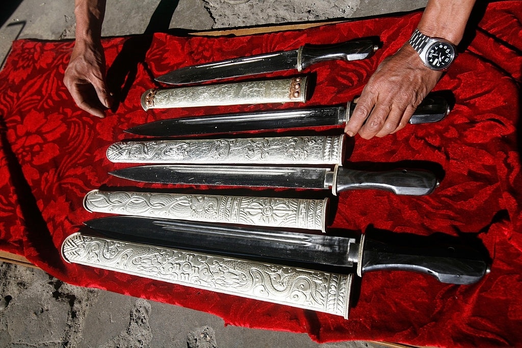 Con dao dat nhu ngoi nha cua nguoi Tay Tang hinh anh