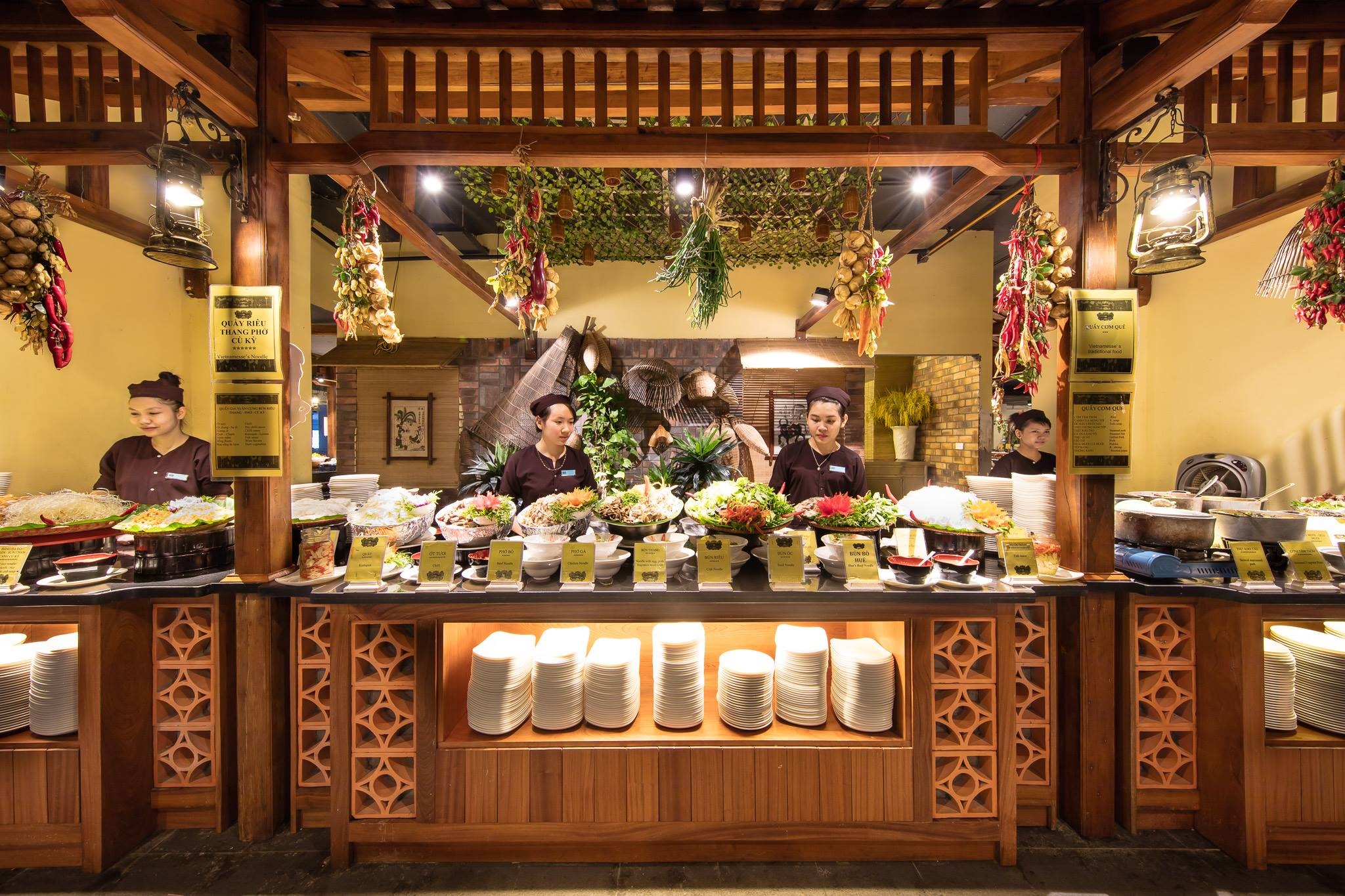 nha hang buffet ha noi anh 1