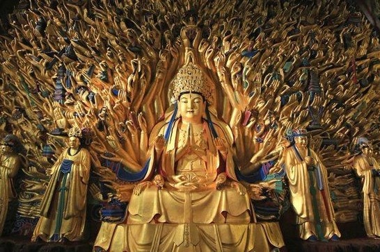 Tuong Quan Am nghin tay o Trung Quoc hinh anh