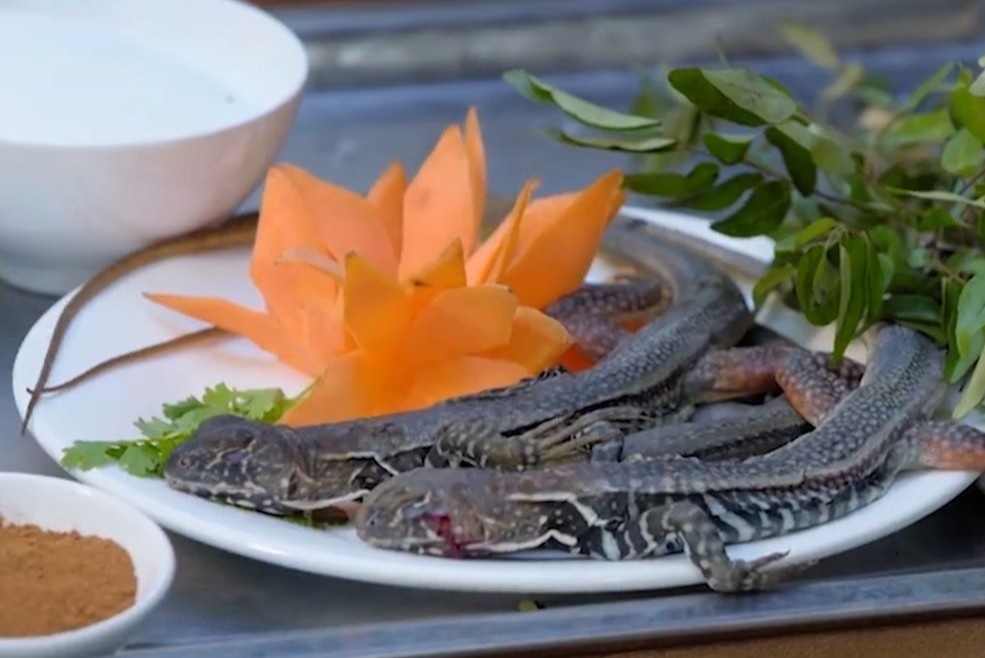 Mon cha dong noi tieng mien Trung hinh anh