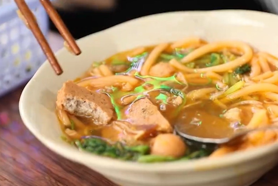 Mon bun do noi tieng o thu phu ca phe Viet Nam hinh anh