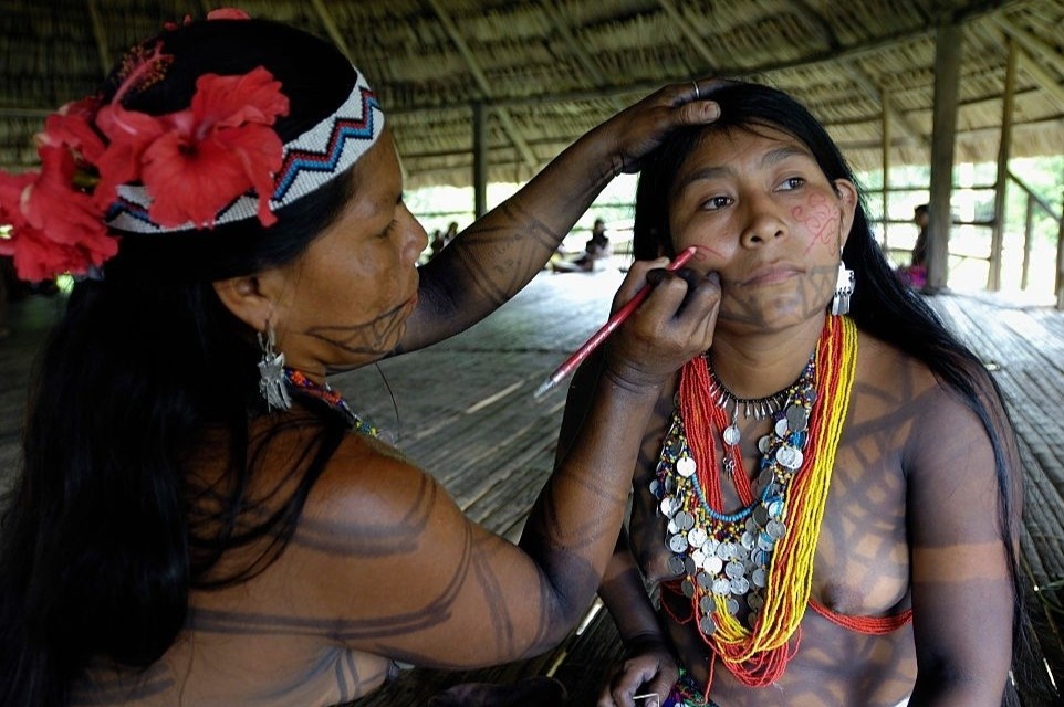 Bo toc thich xam kin nguoi hinh anh