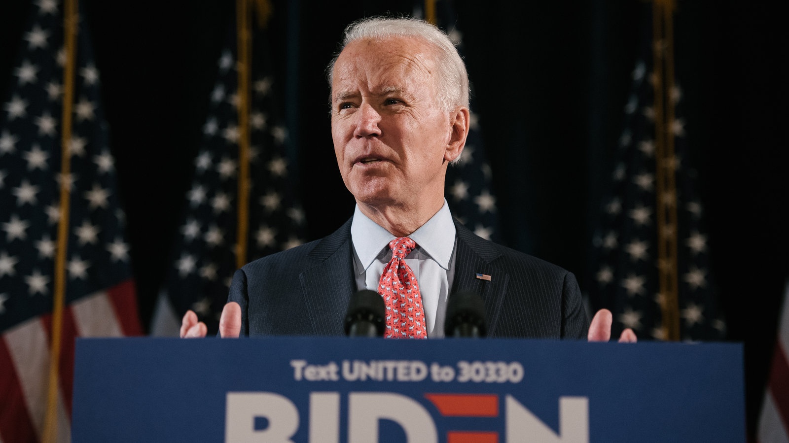 joe biden la ai anh 2