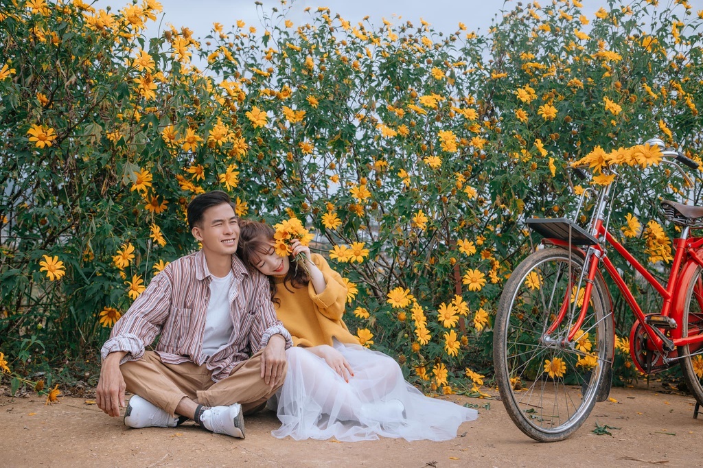 du lich cuoi nam anh 9