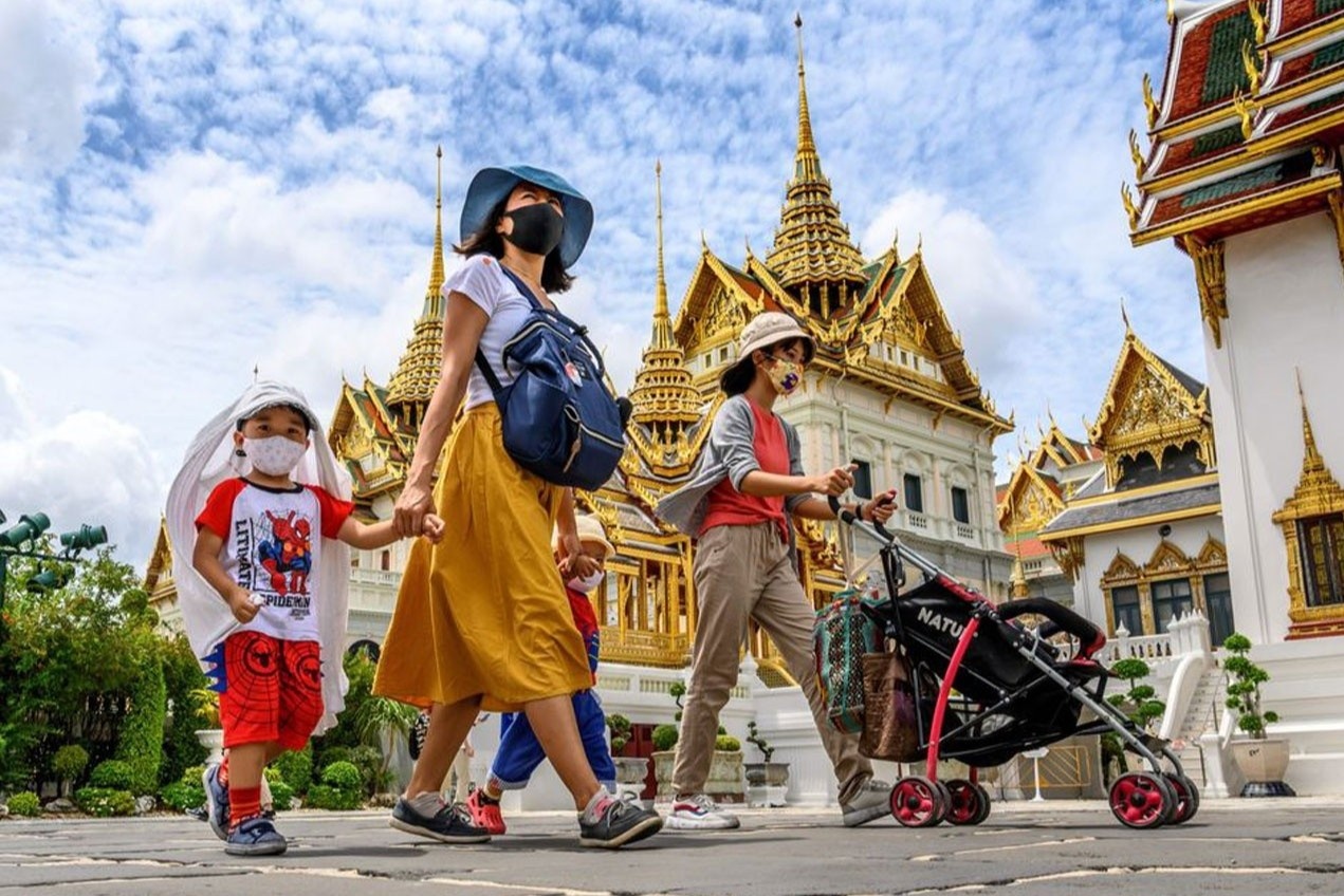 Thai Lan mo cua don khach bat chap dich Covid-19 hinh anh