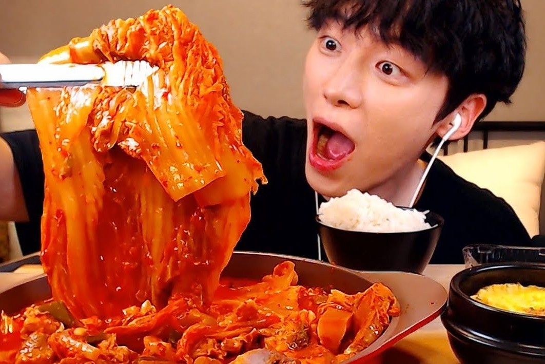 Qua trinh san xuat kim chi cua nguoi Han Quoc hinh anh