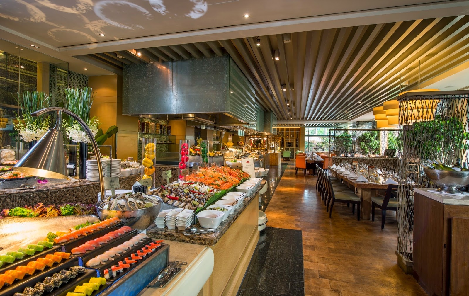 nha hang buffet sai gon anh 2