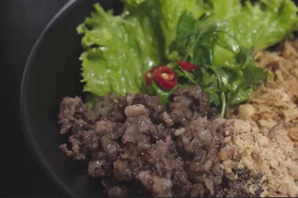 Mon bun tron la mieng o Thai Nguyen hinh anh