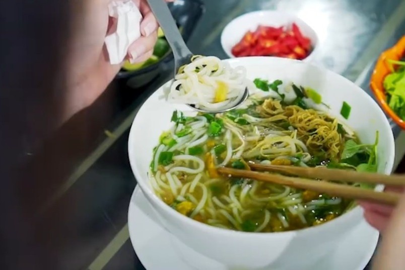 Mon bun thang luon la mieng o Hung Yen hinh anh