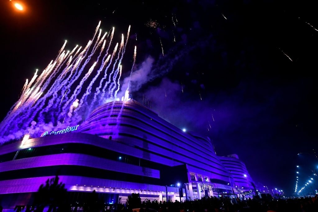 phao hoa giao thua anh 2