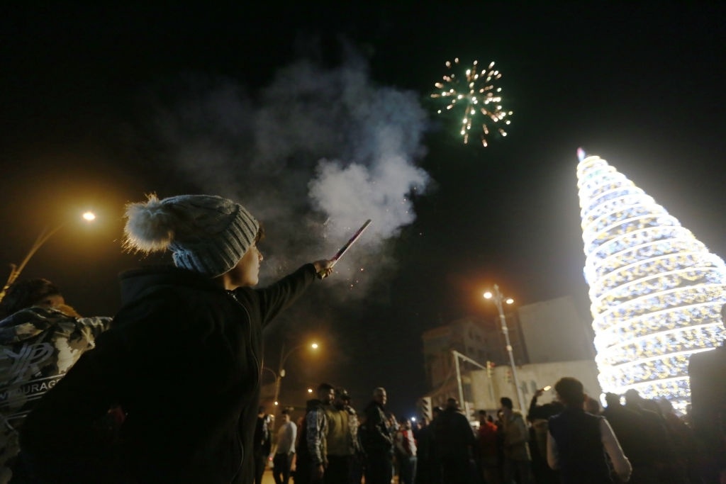 phao hoa giao thua anh 6