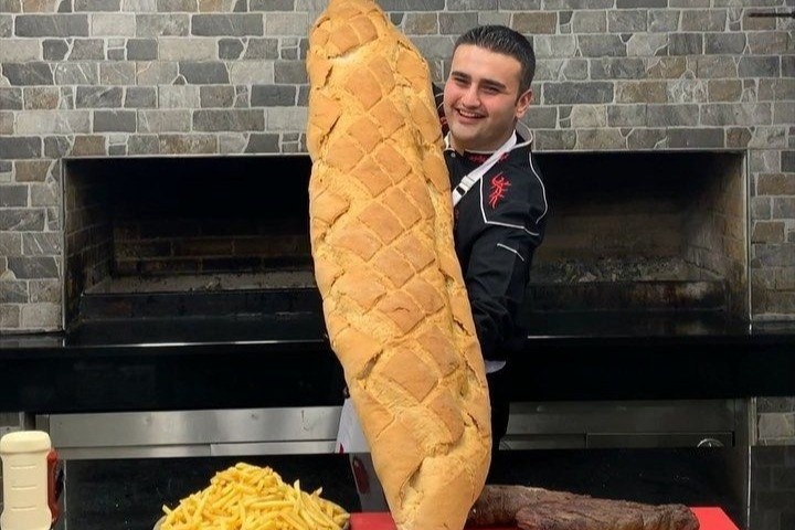 Video lam banh mi khong lo thu hut 9 trieu luot xem hinh anh