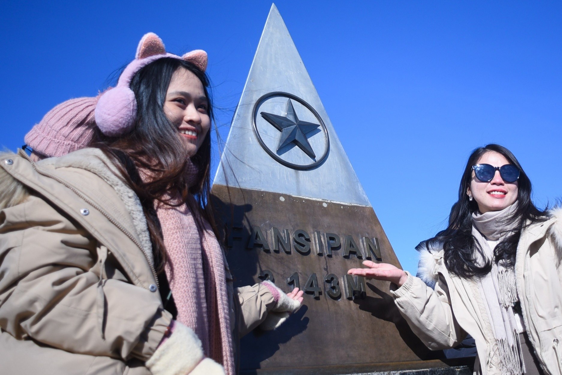 Nhieu khach huy tour di Sa Pa dip Tet hinh anh