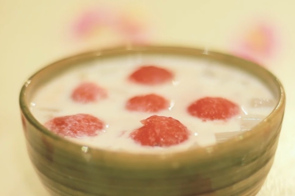 Che dua hau mat lanh giai nhiet ngay Tet hinh anh