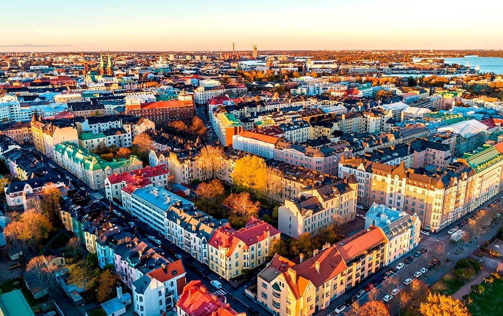 Quoc gia nao hanh phuc nhat the gioi? hinh anh