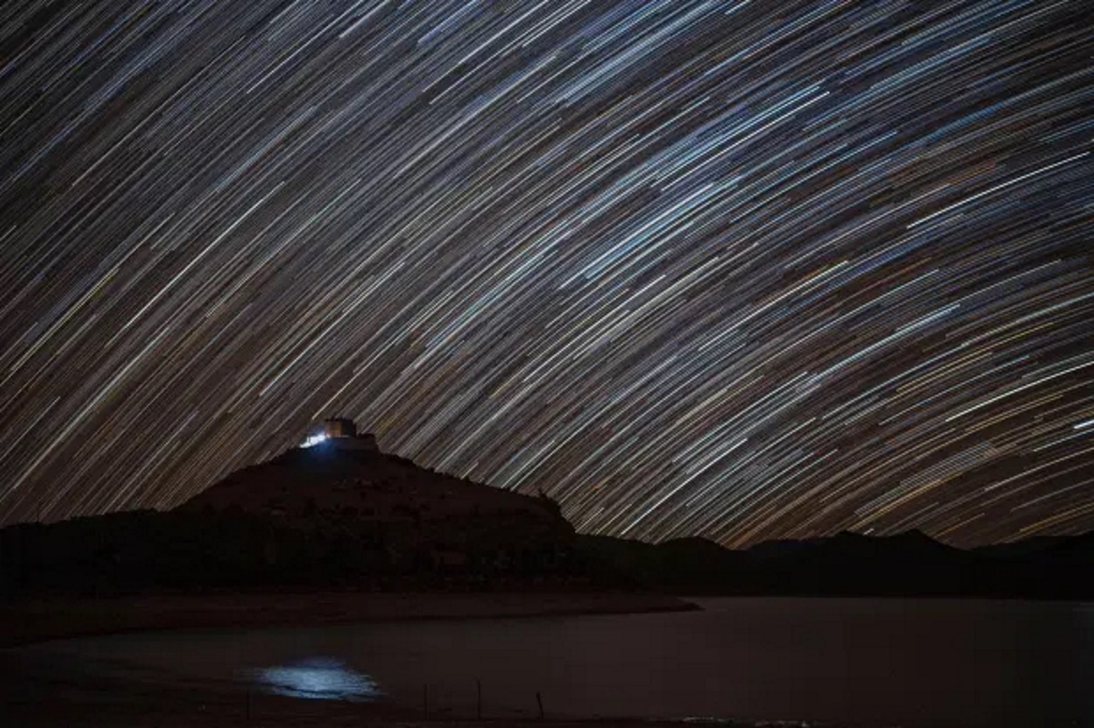 du lich tay tang anh 8