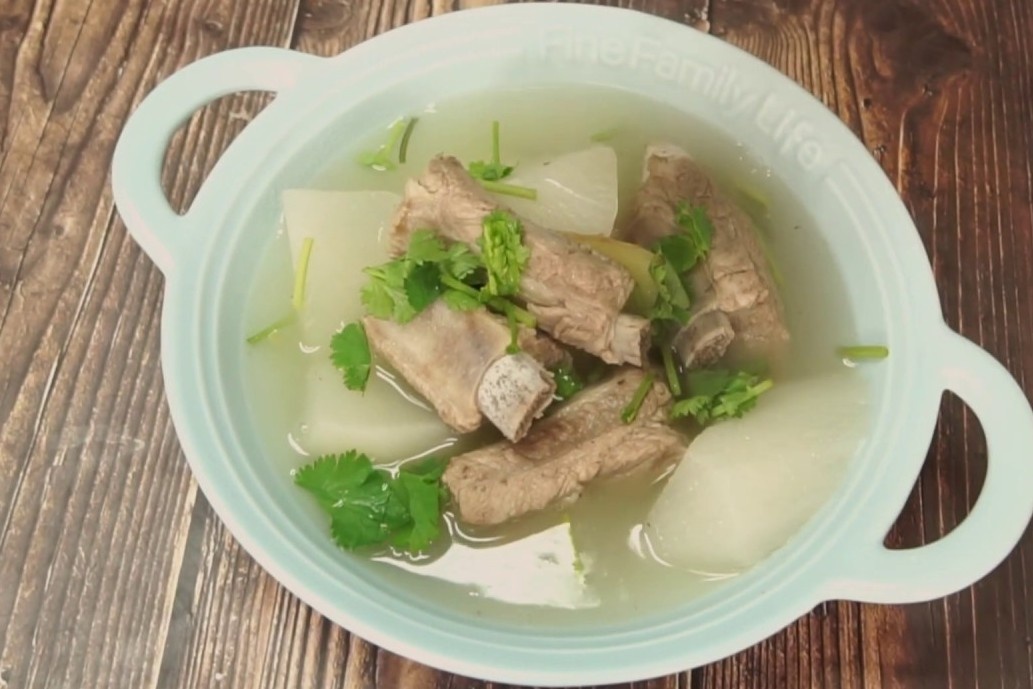Canh su hao nau suon de lam cho bua toi hinh anh
