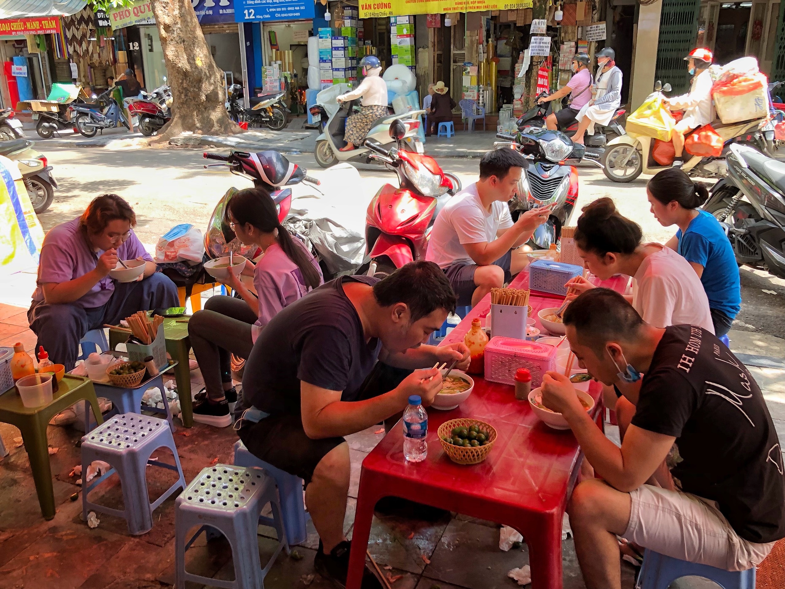 hang quan ha noi anh 7