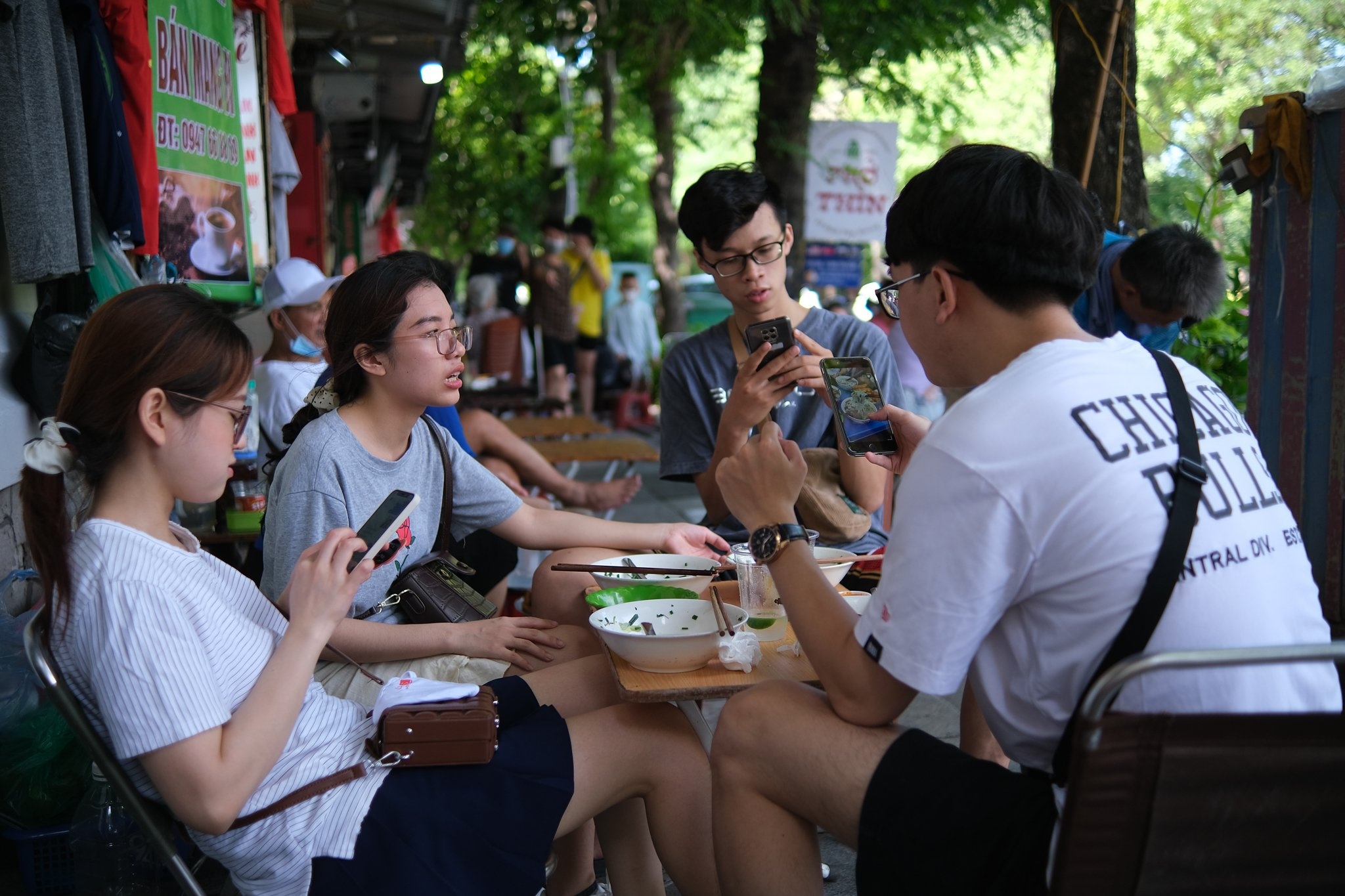 hang quan ha noi anh 8