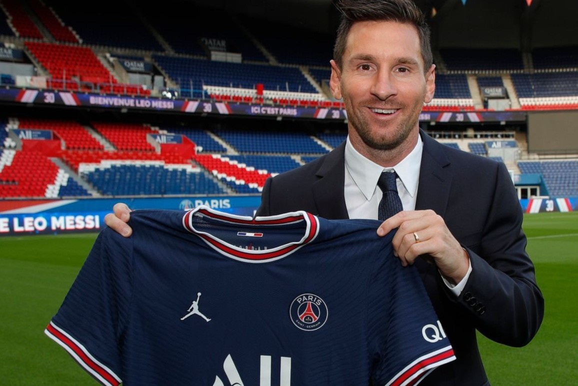 Messi an gi, o dau khi den PSG? hinh anh